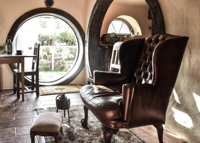 Hobbit Stockholm Bed & Breakfast Nacka Bagian luar foto